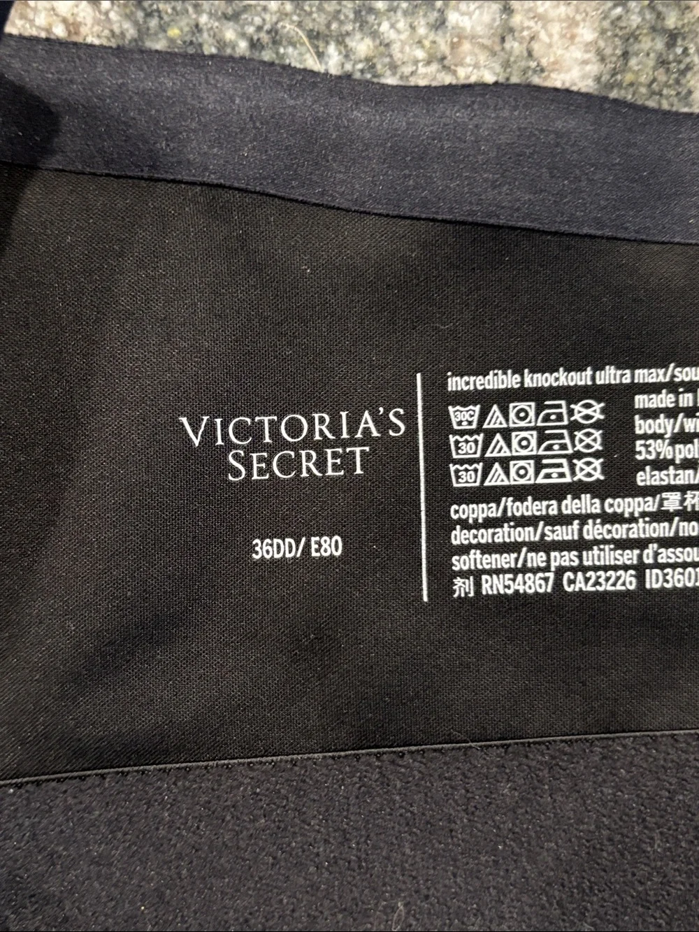 Black Front-Zip Sports Bra - Victoria’s Secret 36DD